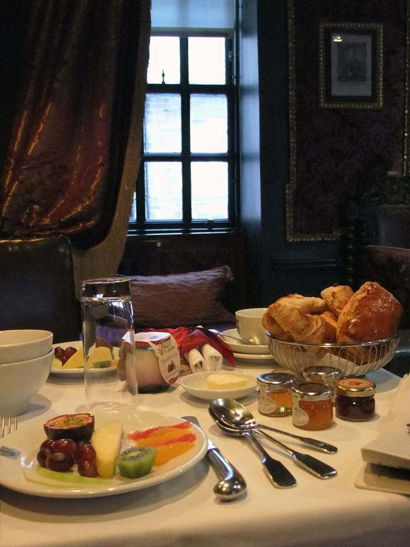 The Witchery By The Castle Edimburgo Esterno foto